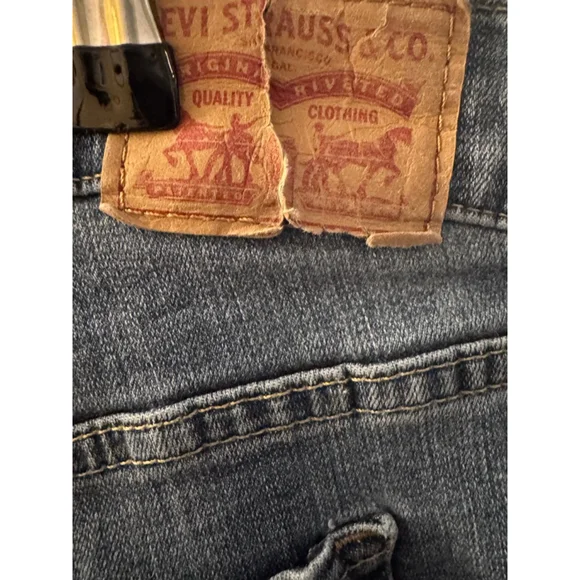 Levis Strauss & Co 311 Capri- 16W - Picture 10 of 14